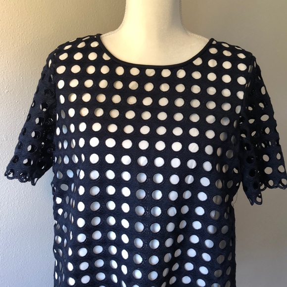 Catherine Malandrino Circle Eyelet Top EUC - 6 - Picture 1 of 4